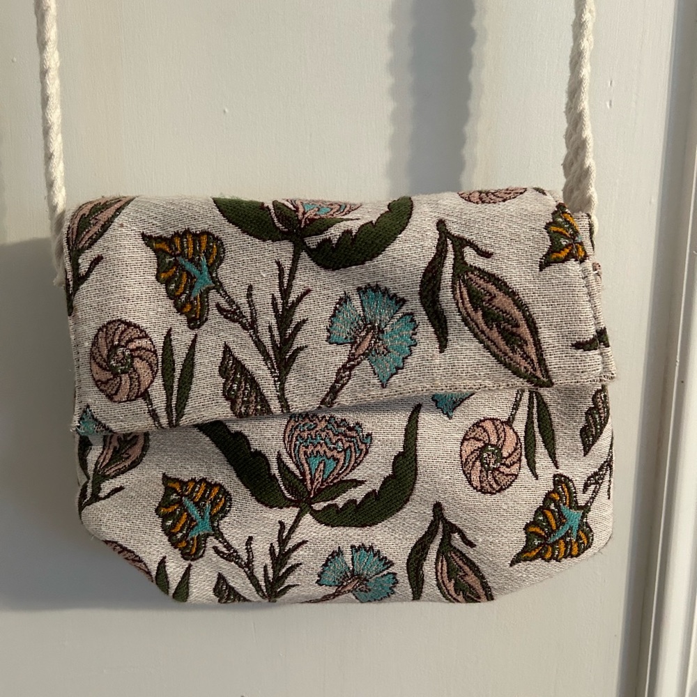 Target tapestry floral crossbody fold over bag with braided strap